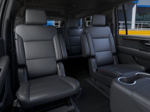 New 2026 Chevrolet Suburban Z71 w/ Comfort Package image 17