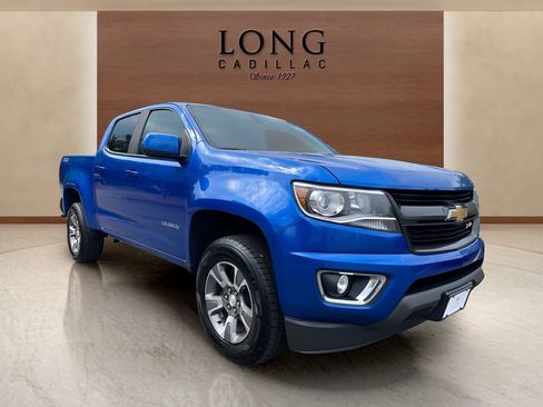 Used 2019 Chevrolet Colorado Z71 AWD/4WD image 7