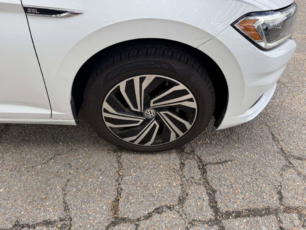 Used 2020 Volkswagen Jetta SEL FWD image 3