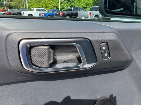 New 2025 Ford Bronco Badlands image 23