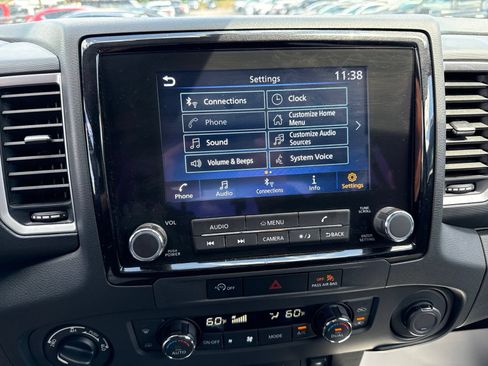 Used 2023 Nissan Frontier SV w/ SV Convenience Package AWD/4WD image 31