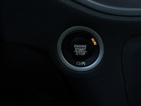 Used 2023 Dodge Charger SXT image 14