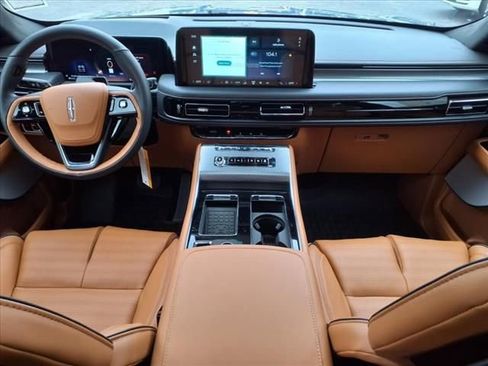 New 2025 Lincoln Aviator Black Label image 6