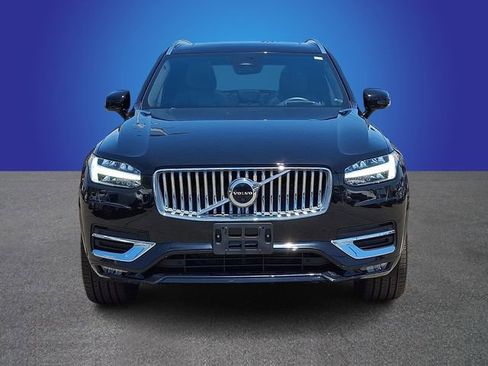 Used 2023 Volvo XC90 B6 Ultimate AWD/4WD image 2