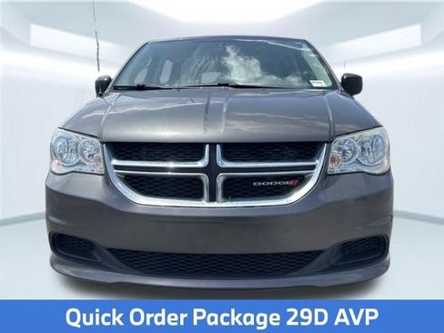 Used 2016 Dodge Grand Caravan American Value Package FWD image 2