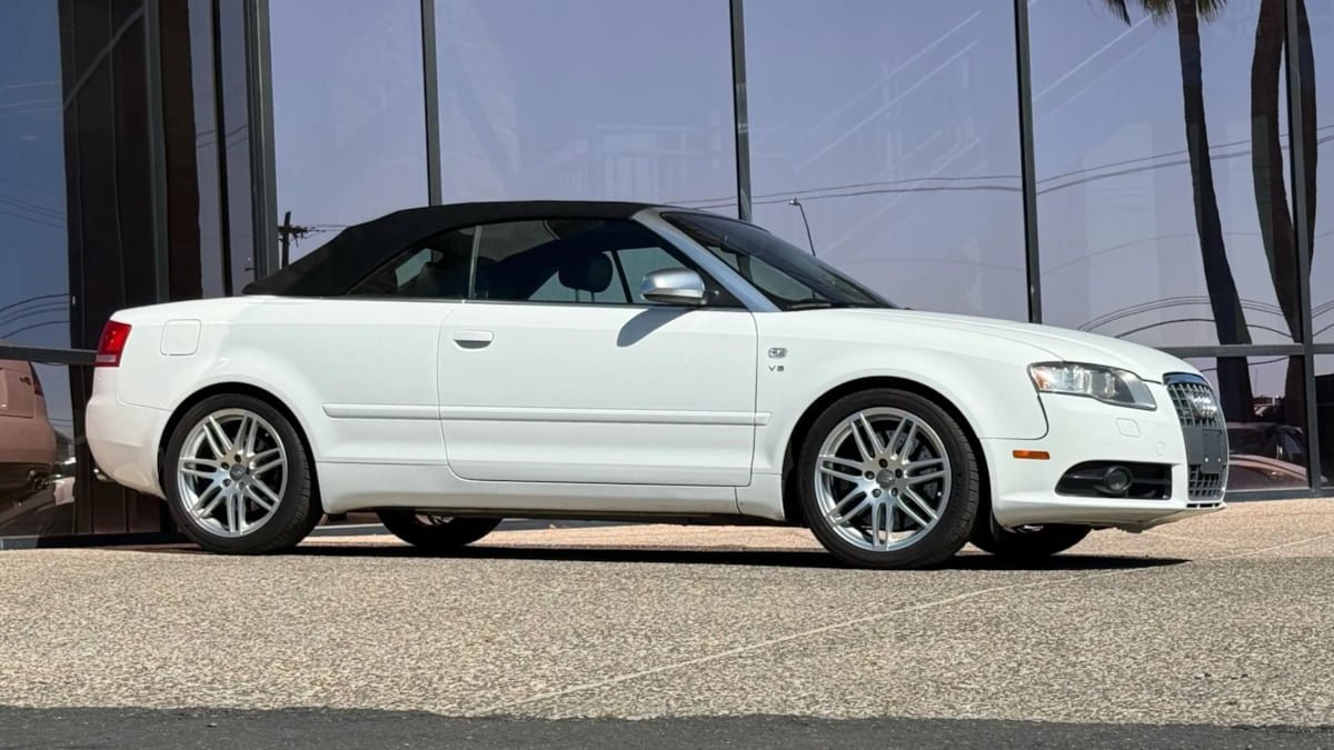 Used 2008 Audi S4 Cabriolet AWD/4WD image 15
