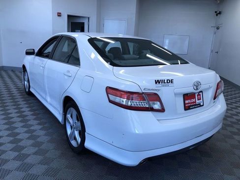Used 2011 Toyota Camry SE w/ Fleet Convenience Pkg FWD image 5