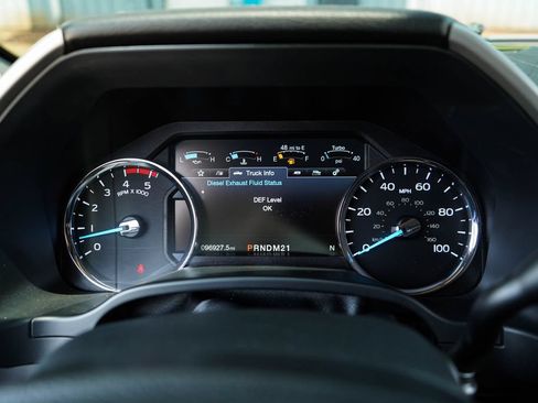 Used 2019 Ford F250 Lariat w/ Lariat Value Package AWD/4WD image 26