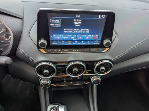 Used 2023 Nissan Sentra SV image 16