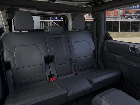 New 2025 Ford Bronco Badlands image 11