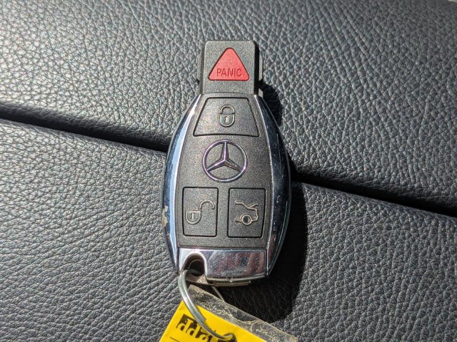 Used 2018 Mercedes-Benz C 300 Sedan image 30