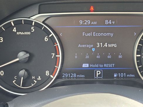 Used 2025 Nissan Altima 2.5 SV image 22