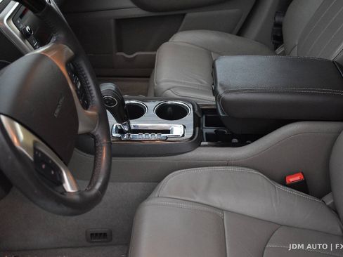Used 2016 GMC Acadia Denali AWD/4WD image 30