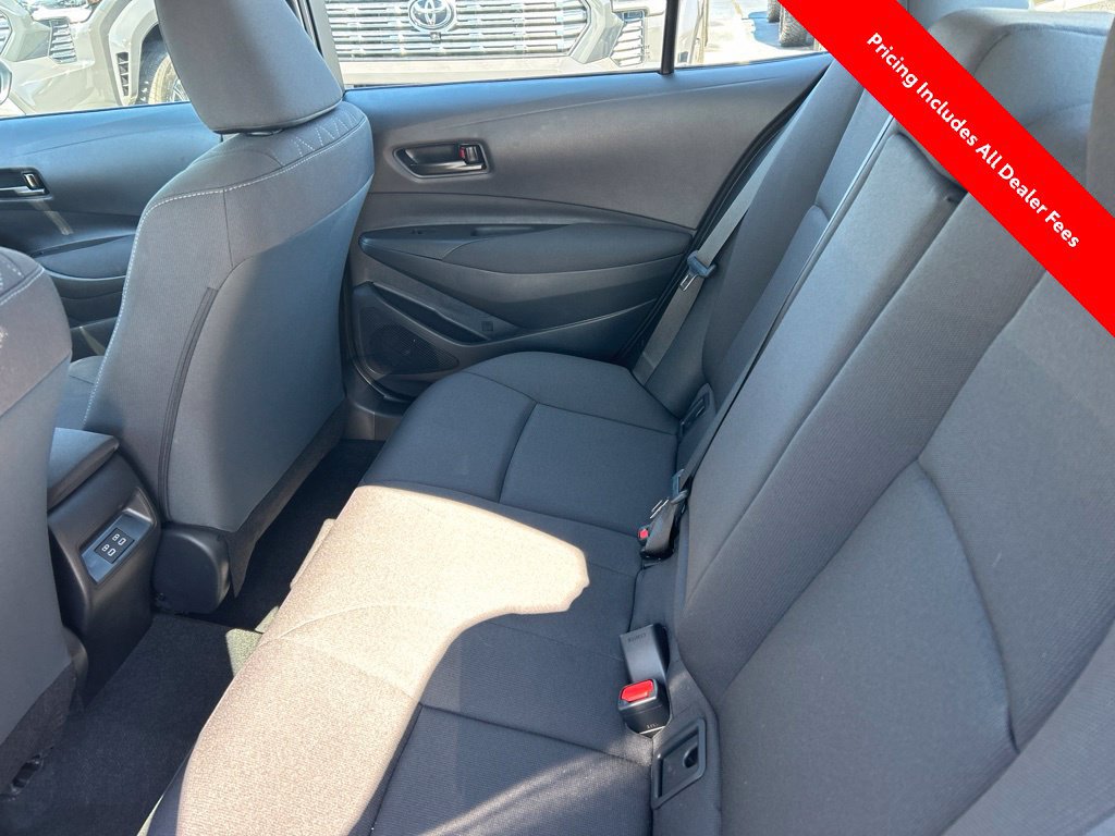 Used 2026 Toyota Corolla LE FWD image 12