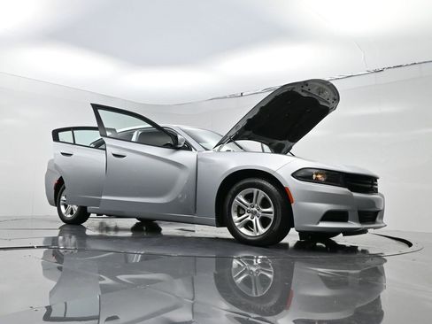 Used 2022 Dodge Charger SXT image 28
