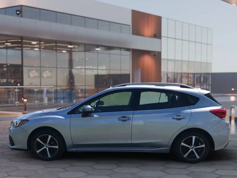 Used 2020 Subaru Impreza 2.0i Premium image 7