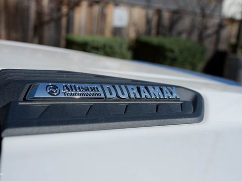 Used 2024 Chevrolet Silverado 3500 High Country w/ High Country Premium Package image 33