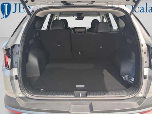 New 2026 Hyundai Tucson SEL Plus w/ Tow & Go Package FWD image 11
