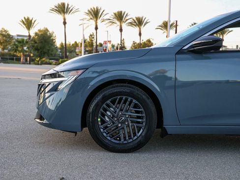 New 2026 Nissan Sentra SV image 11