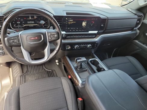 Used 2023 GMC Sierra 1500 Elevation w/ X31 Off-Road Package AWD/4WD image 13