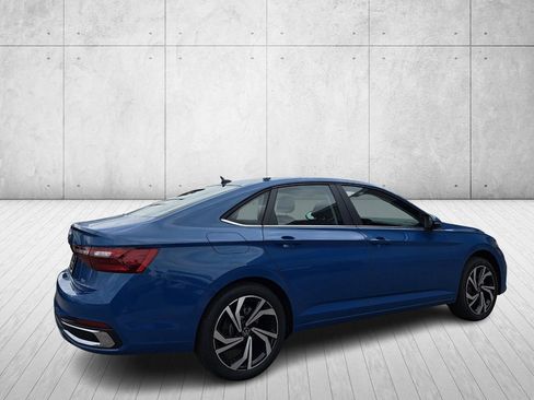 New 2026 Volkswagen Jetta SEL image 5