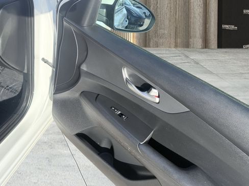 Used 2020 Kia Forte LXS image 56