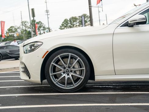 Used 2021 Mercedes-Benz E 350 Sedan image 23