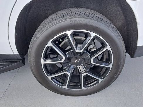 Used 2024 Chevrolet Tahoe RST w/ Luxury Package RWD image 39