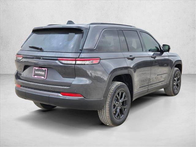 New 2026 Jeep Grand Cherokee Altitude AWD/4WD image 2