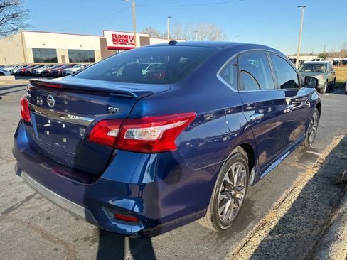 Used 2018 Nissan Sentra SR image 7