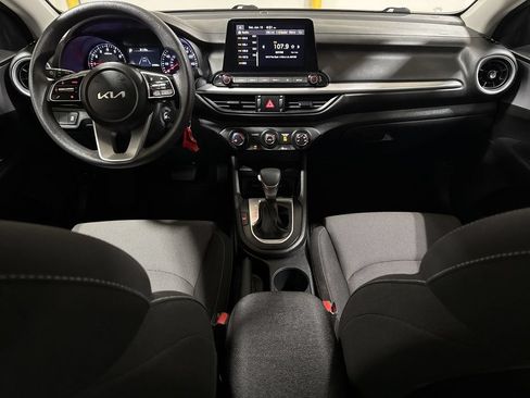 Used 2024 Kia Forte LXS FWD image 10