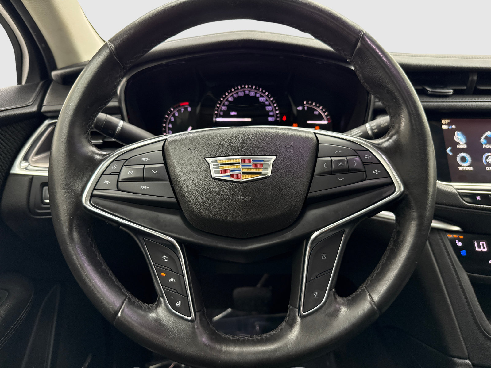 Used 2019 Cadillac XT5 Premium Luxury AWD/4WD image 19