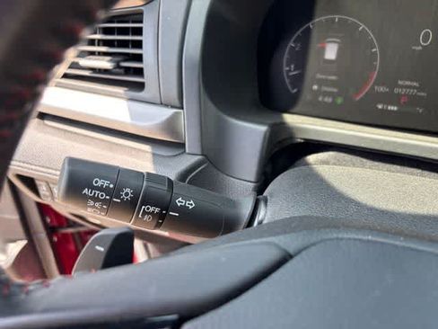 Used 2025 Honda Odyssey Sport-L image 16