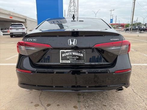 Used 2024 Honda Civic Sport image 5