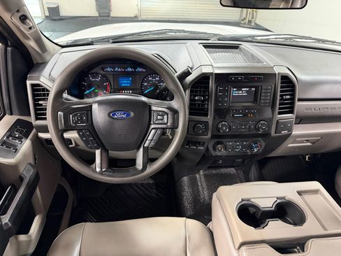 Used 2020 Ford F350 XL w/ Power Equipment Group AWD/4WD image 22