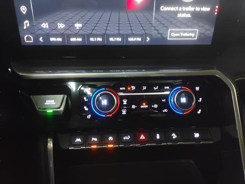 Used 2023 GMC Sierra 1500 Denali Ultimate image 13