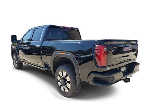New 2026 GMC Sierra 2500 Denali w/ Denali Reserve Package image 4