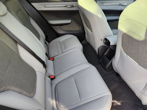 New 2026 Volvo EX30 Cross Country Ultra image 21