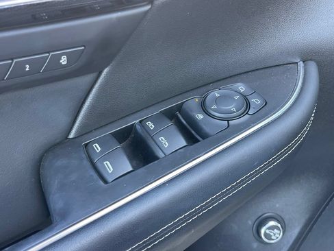 Used 2023 Buick Envision Essence FWD image 10