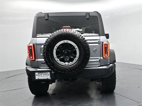 Used 2023 Ford Bronco Outer Banks w/ Sasquatch Package image 7