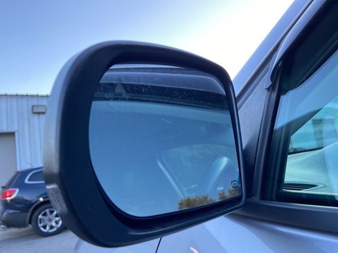 Used 2019 Jeep Cherokee Trailhawk w/ Comfort/Convenience Group image 36