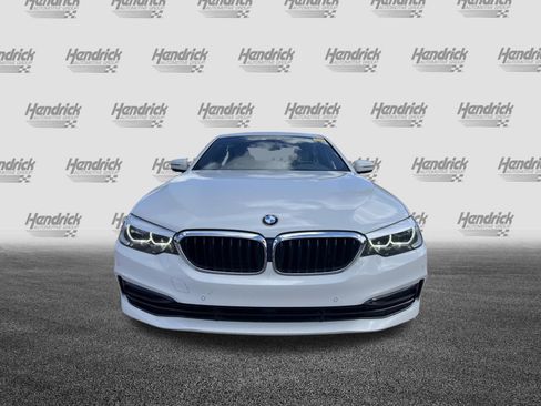 Used 2020 BMW 530i w/ Convenience Package RWD image 3