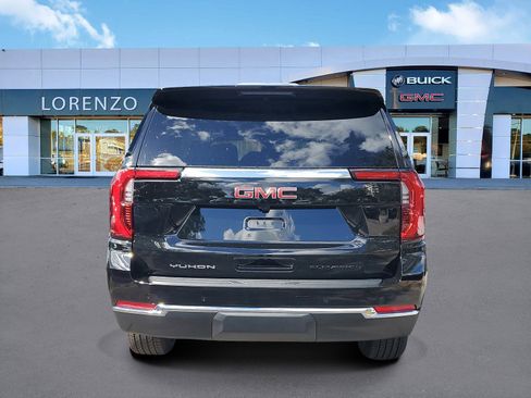 New 2026 GMC Yukon Elevation image 4