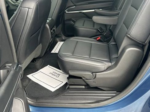 Certified 2025 Chevrolet Traverse LT AWD/4WD image 26