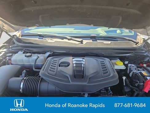 Used 2024 Jeep Wagoneer Series III AWD/4WD image 20