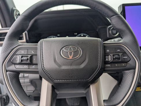 New 2025 Toyota 4Runner Limited image 21