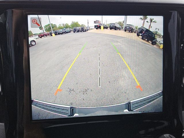 Used 2024 RAM 1500 Laramie AWD/4WD image 18