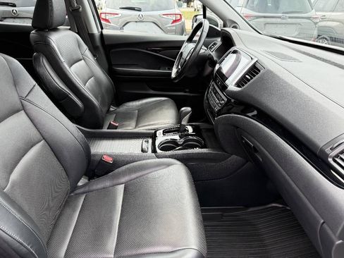 Used 2017 Honda Ridgeline RTL-E image 31