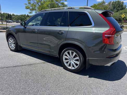 Used 2018 Volvo XC90 T6 Momentum w/ Convenience Package AWD/4WD image 7