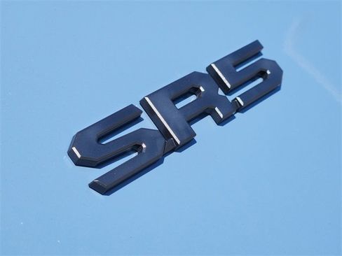 Used 2025 Toyota 4Runner SR5 image 7